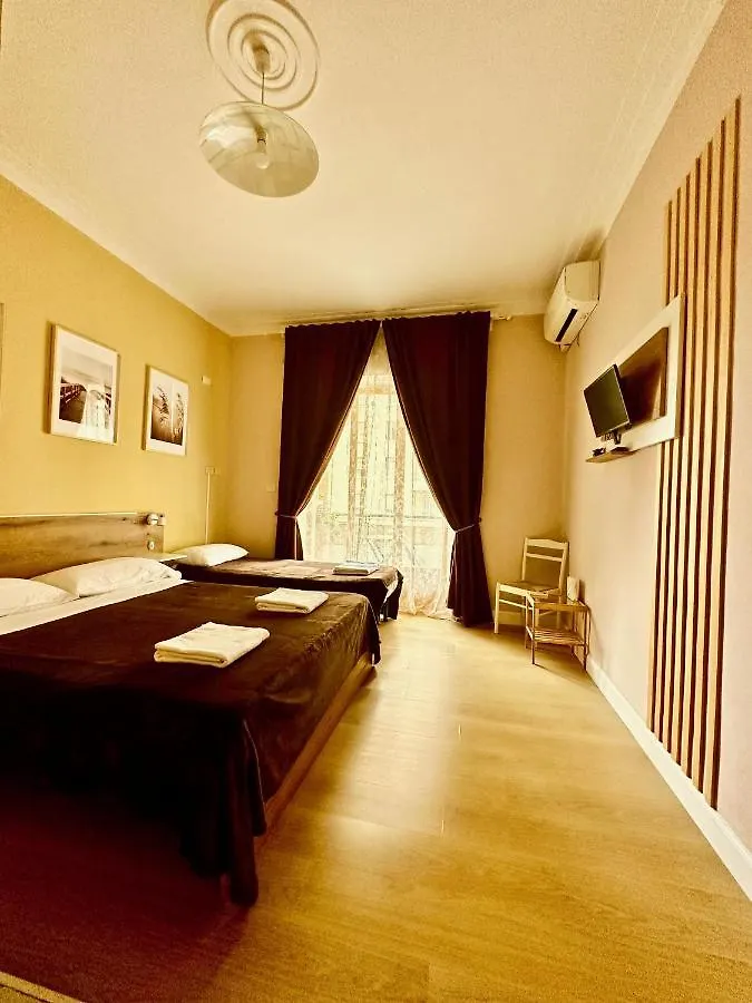 Pardis Guest house Rome 3*,